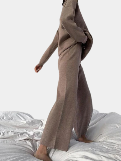 Women’s Relaxed Knit Lounge Set
